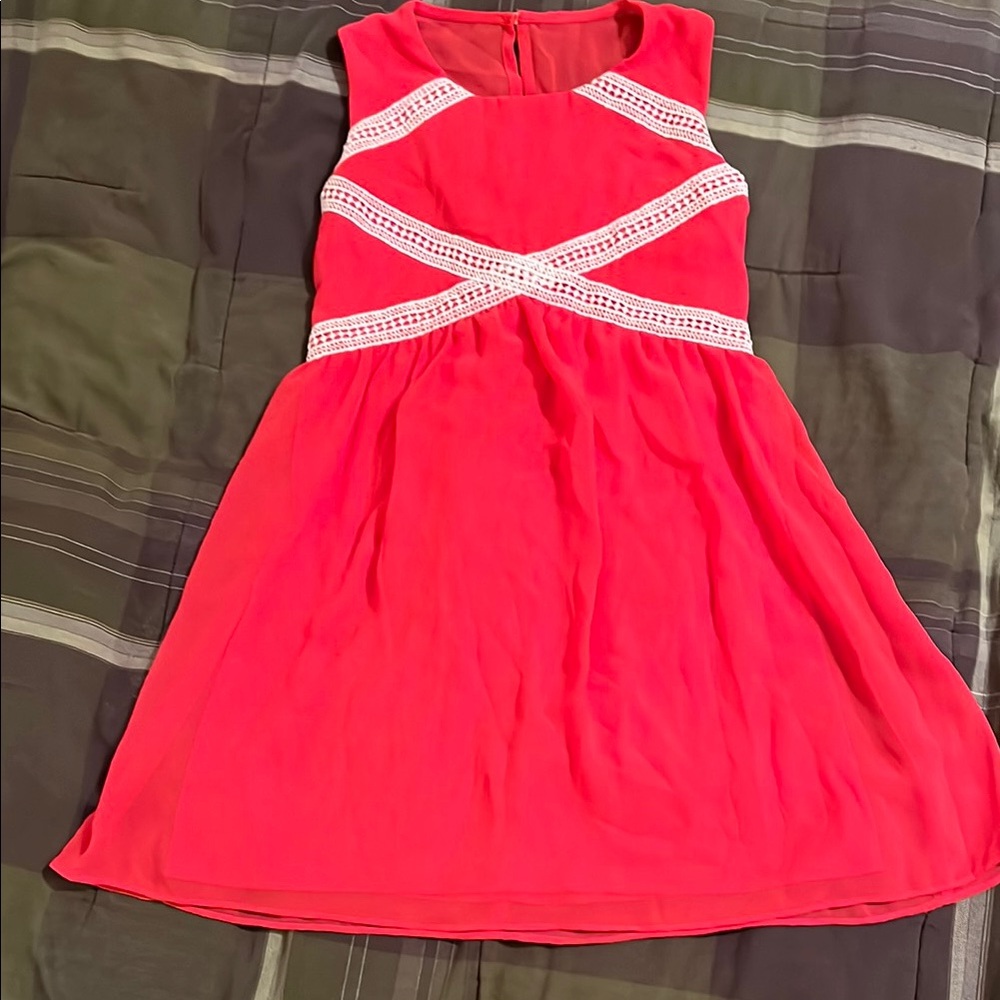iZ Byer Girl Flowy Pink Girls Dress with Lace Accents size 10 GUC